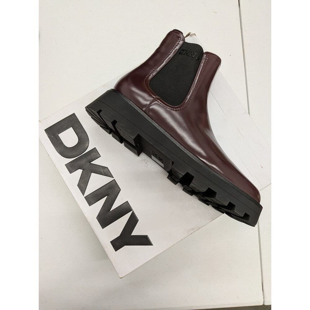 DKNY Women’s Chelsea Boots Burgundy Chunky Sole Fashion Ankle Boots New